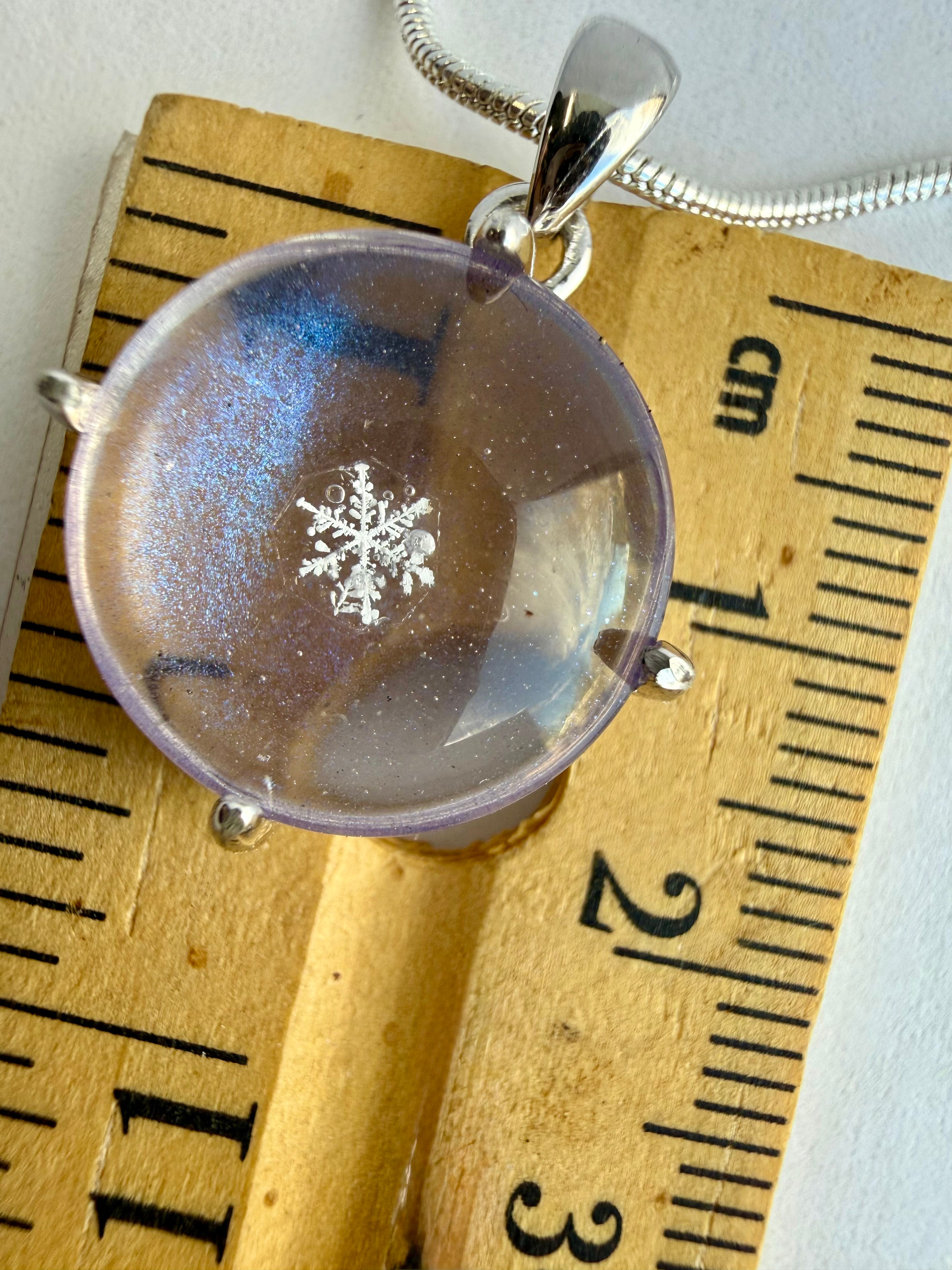 Pendant-15mm Glass/Preserved Snowflake