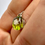 Miniaturbild: Pendant-Peridot/Preserved Snowflake