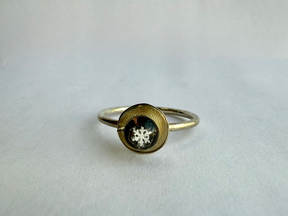 Thumbnail: Ring-Smokey Quartz/Preserved Snowflake