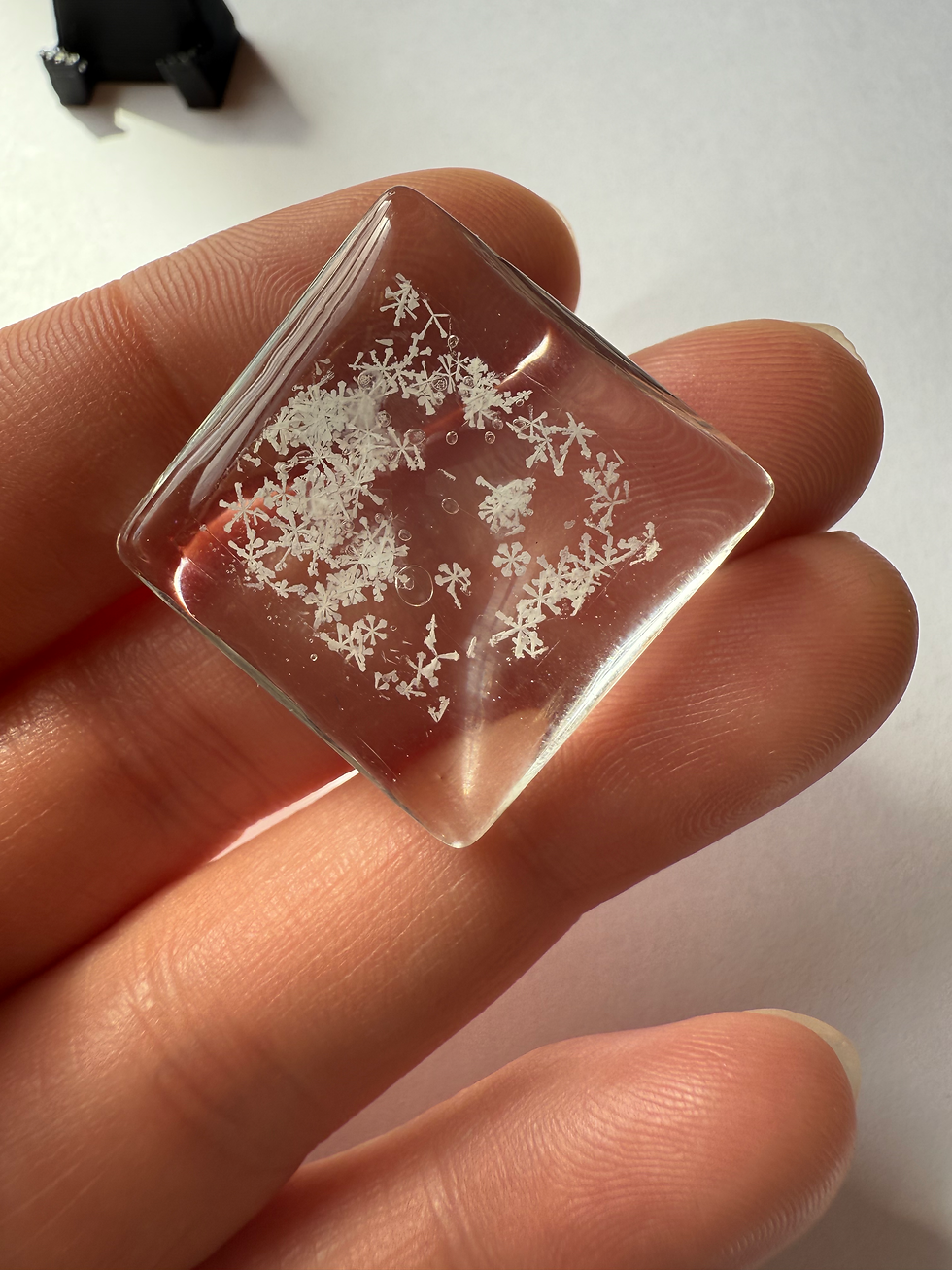 Miniaturbild: Display-25 Glass/Preserved Snowflake 
