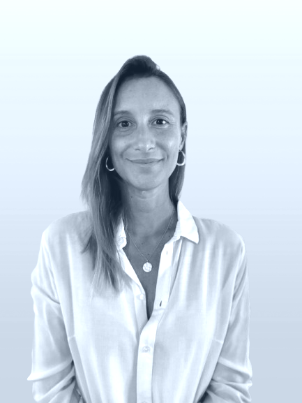 alessandra-sacchetti-Dx3ZJnQ5.png