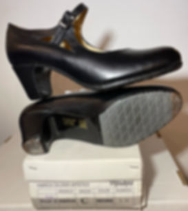 Menkes Prof-1 Amaya C Black 34.5