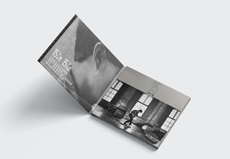 Digipack_Mockup_3.jpg