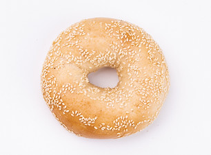 White Sesame Bagel 120g.jpg