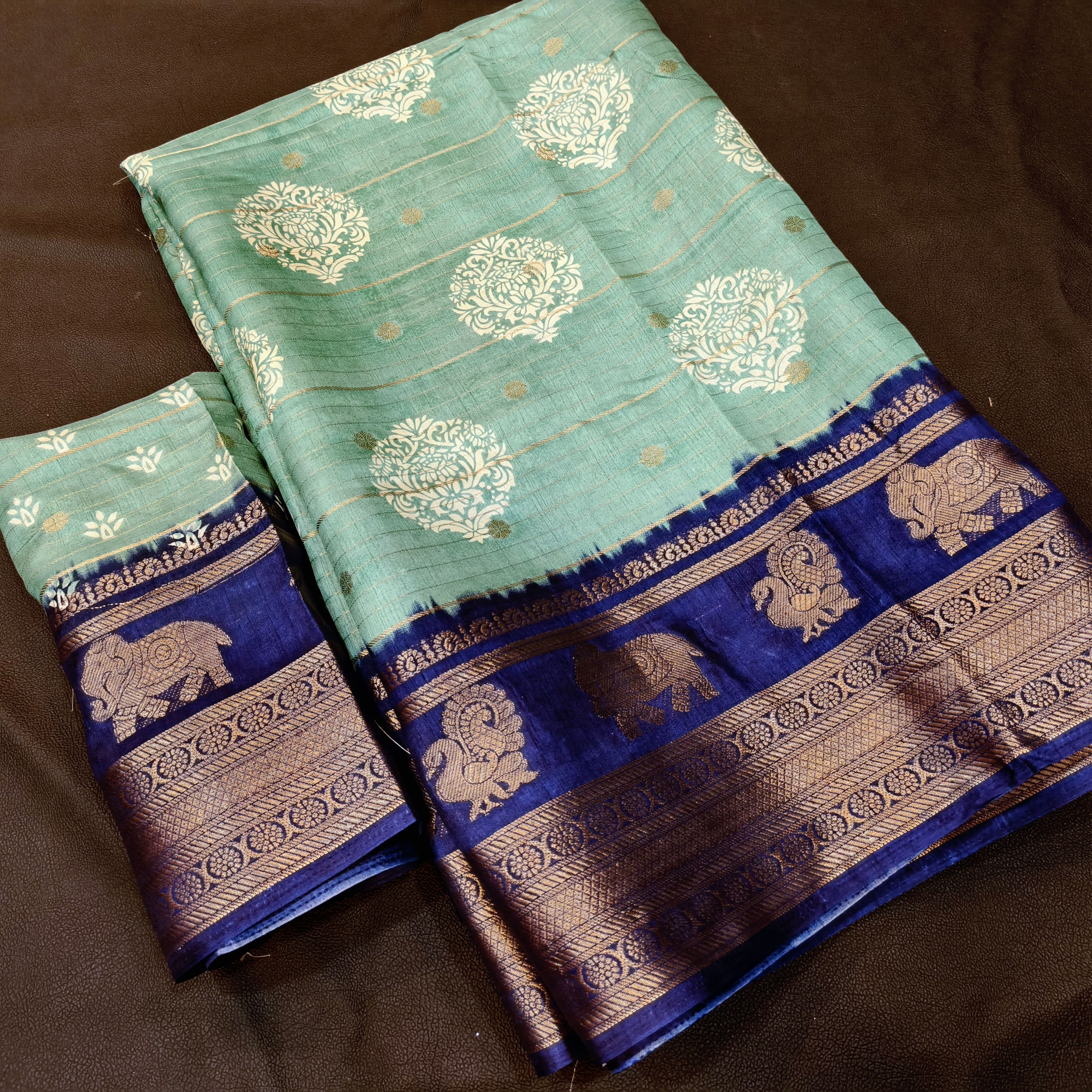 BINNY CRAPE SILK SAREE RAMAR GREEN WITH NAVY BLUE COLOUR