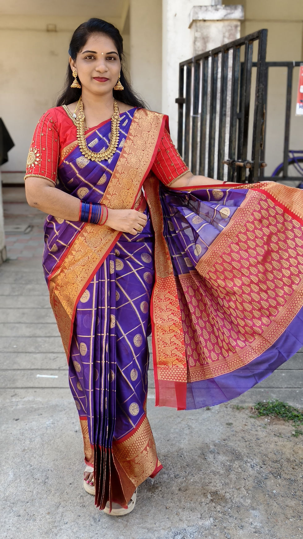 Thumbnail: TBS010--BANARASI SILK SAREE BLUE WITH RED