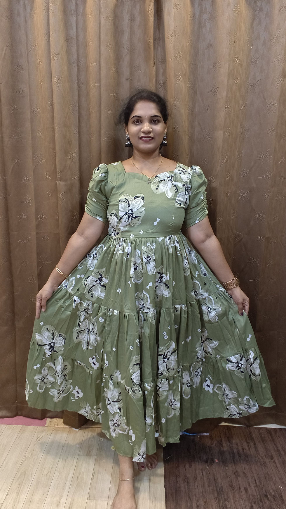 3 TIER KURTI GREEN ( NON FEEDING)