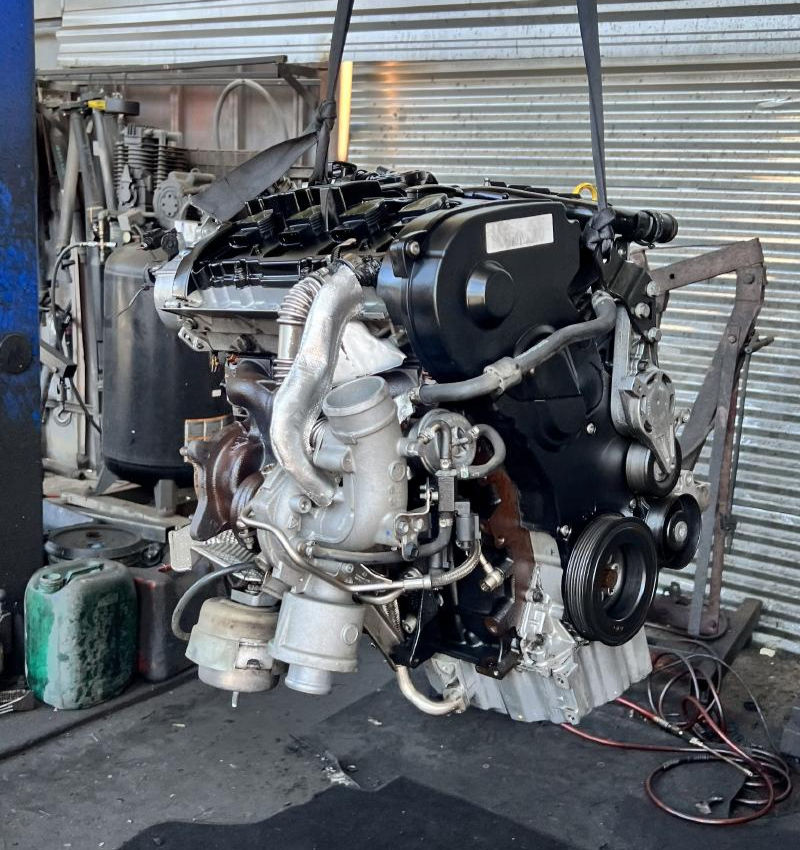 Thumbnail: 2005 2006 Audi A4 2.0L (VIN F, 5th Digit, Turbo), AT Engine Motor For Sale - 57,489 miles