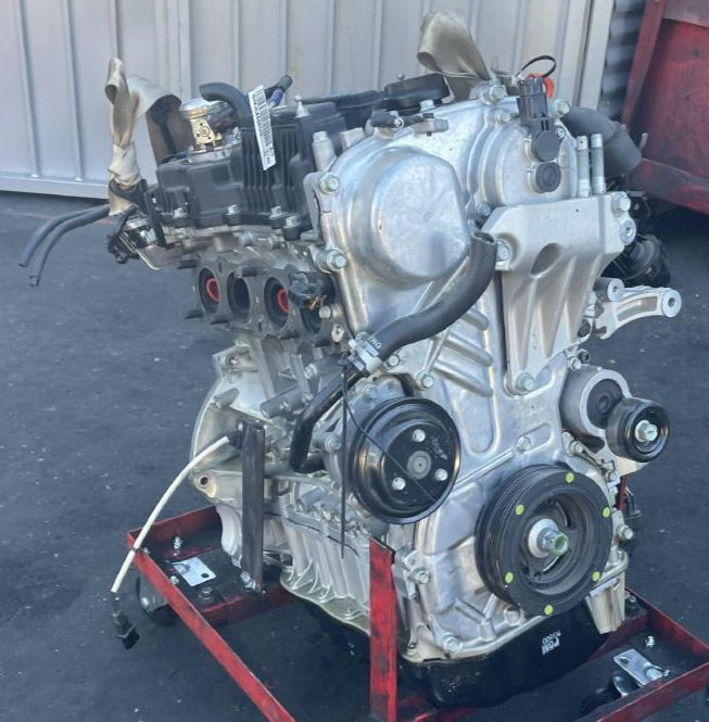 Thumbnail: 2018 2019 Kia Sorento 2.4L VIN 3, 8th Digit Engine For Sale