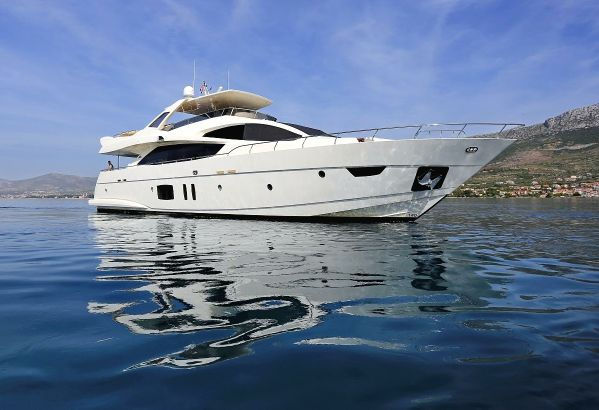 Astondoa 96' 2009