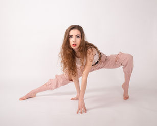 Hollie - Portrait & Dance Photography