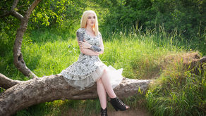Sammie - Natural Light Portraits