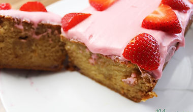 Strawberry Vodka Cake.jpg