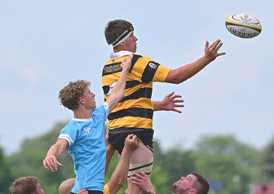 Hamilton Hornets Rugby Club - Men's team lineout