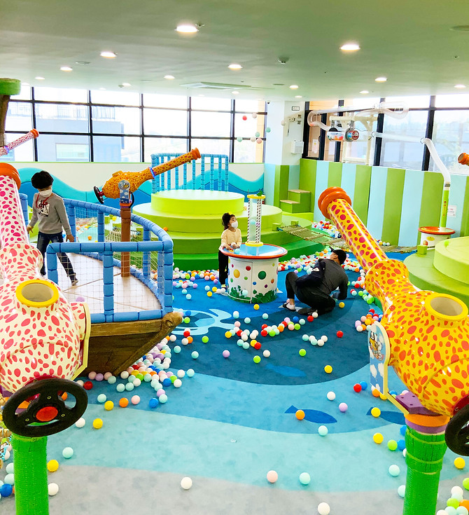 YMCA 볼배틀놀이터