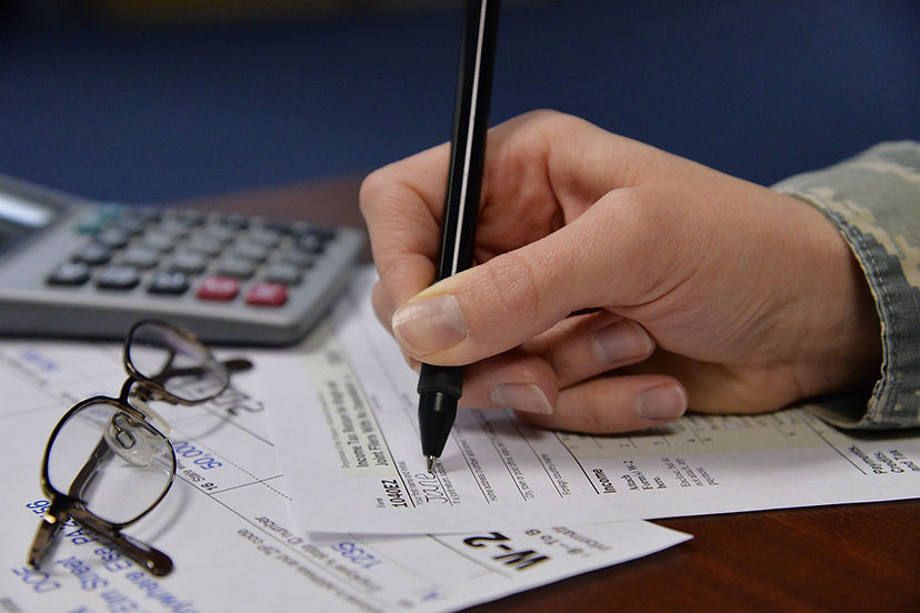 airman-tax-form-1800.jpg