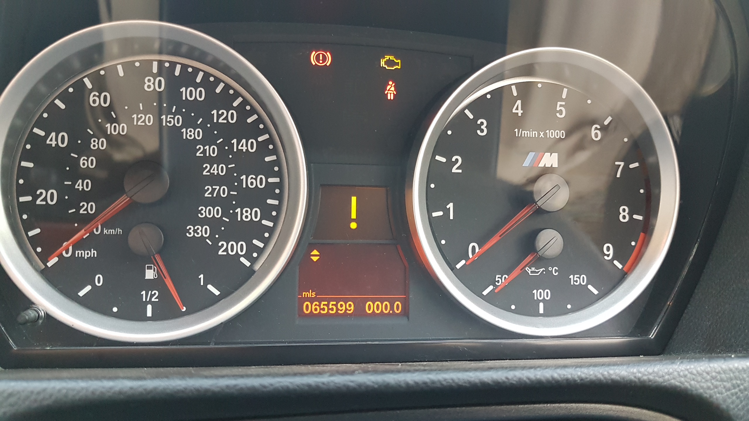 DASHBOARD M SERIES