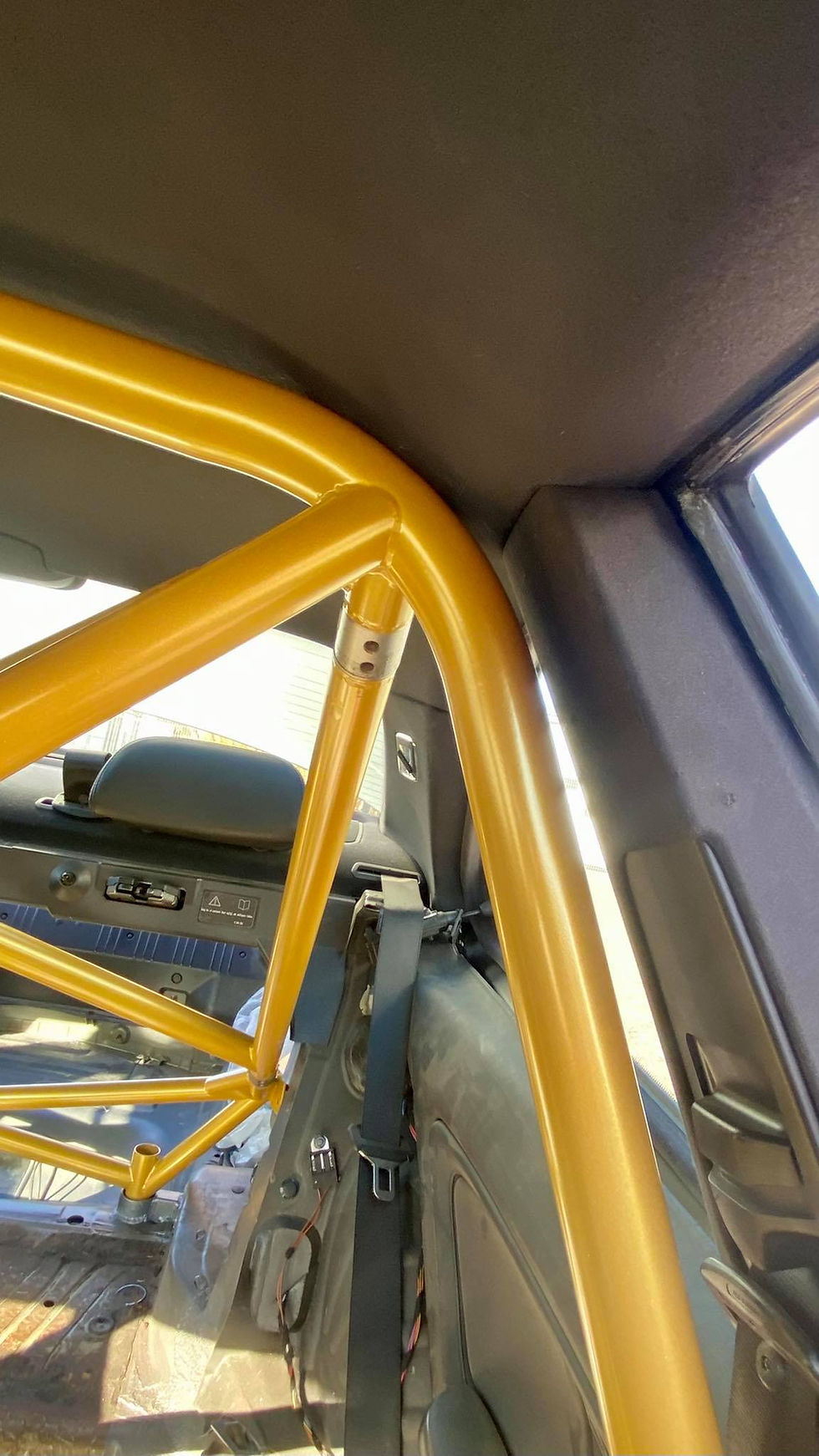 Thumbnail: E46 GTS Style Half Cage