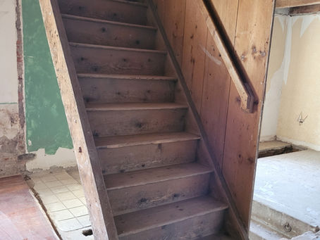 Aérogommage sur escalier