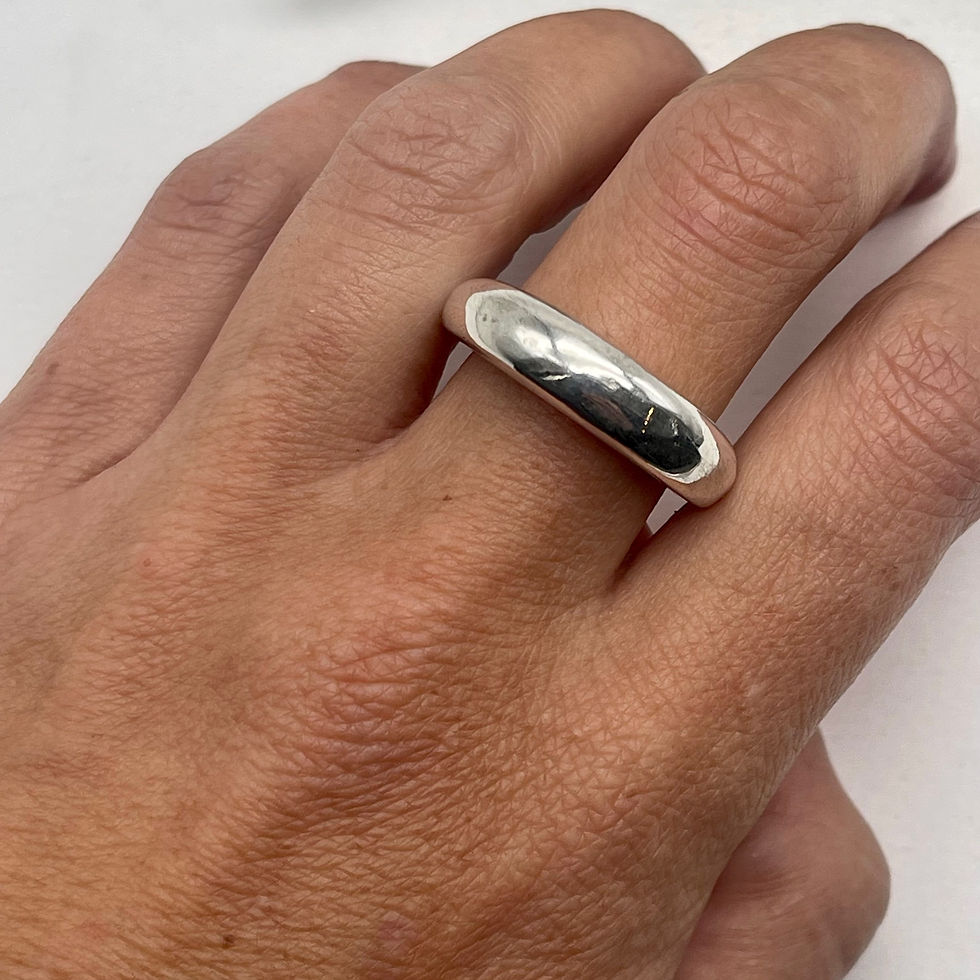 Thumbnail: Tapered Chunky Silver ring