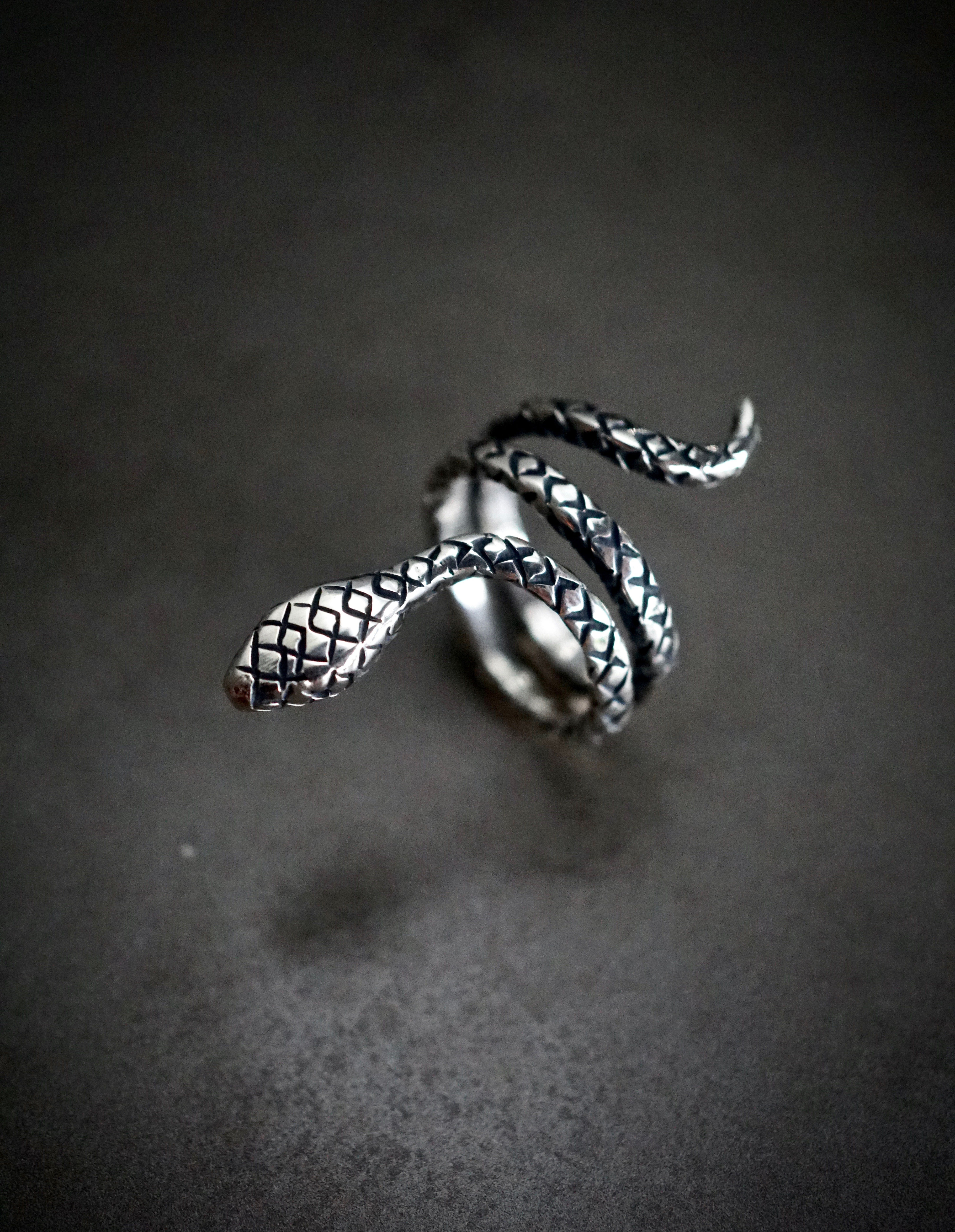 Snake ring