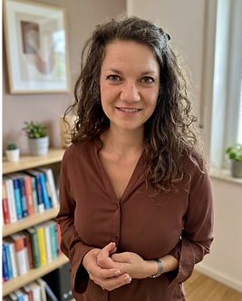 Professional-Headshots (2).png