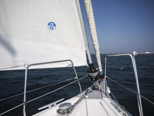 Enrolladores y protección UV para tu Genoa North Sails: lo que debe saber