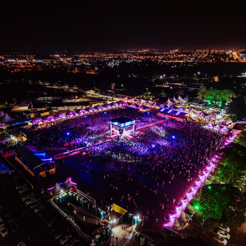 Thiaguinho na Tardezinha 2023 em Londrina/ Crédito @nettodg