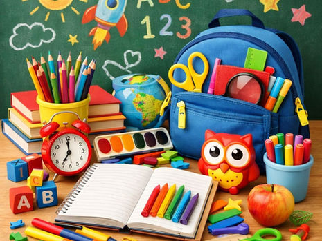 Lista de material escolar organizada para economizar