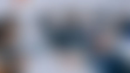 Jovens participando de curso de capacitação profissional gratuito em sala de aula no Paraná