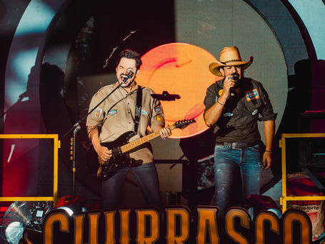 Fernando e Sorocaba apresentam o Churrasco On Fire em Curitiba pelo 3º ano consecutivo