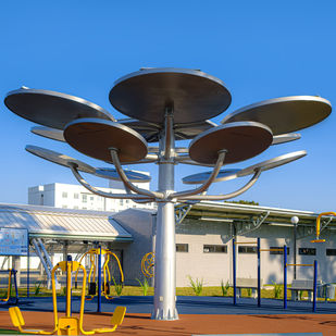 Oficinas ministradas por Marcos Vinicius Martins ensinam transformação de resíduos em arte