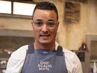 O paulista Luiz Lira vence o reality 'Chef de Alto NÃvel'.