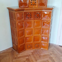 elektrická kamna pro FVE
vzor okénko, glazura srnčí hněď