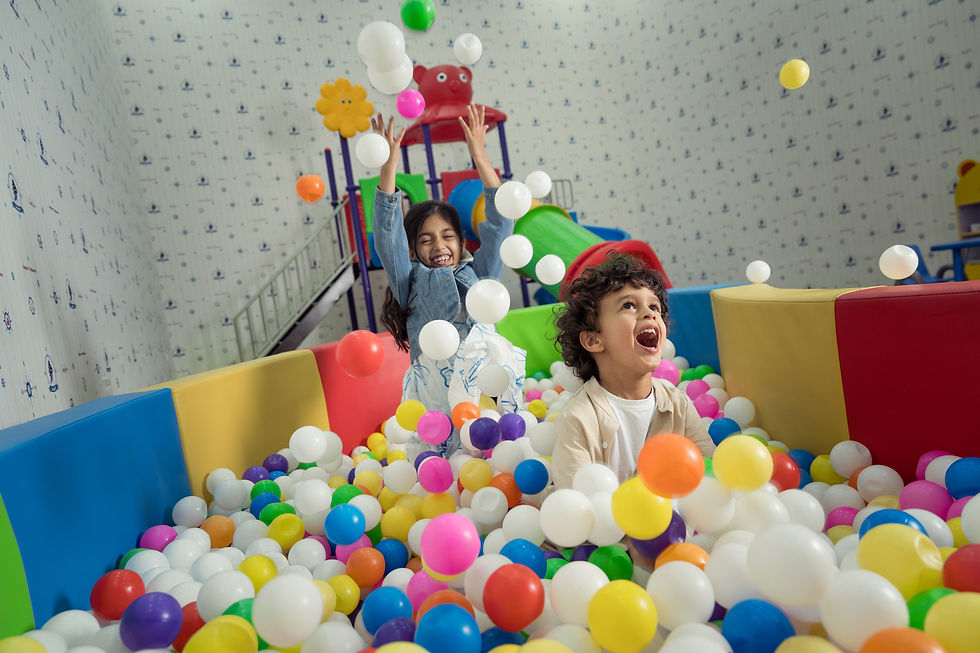 Kids Offer: Free Dining + Kids Club
