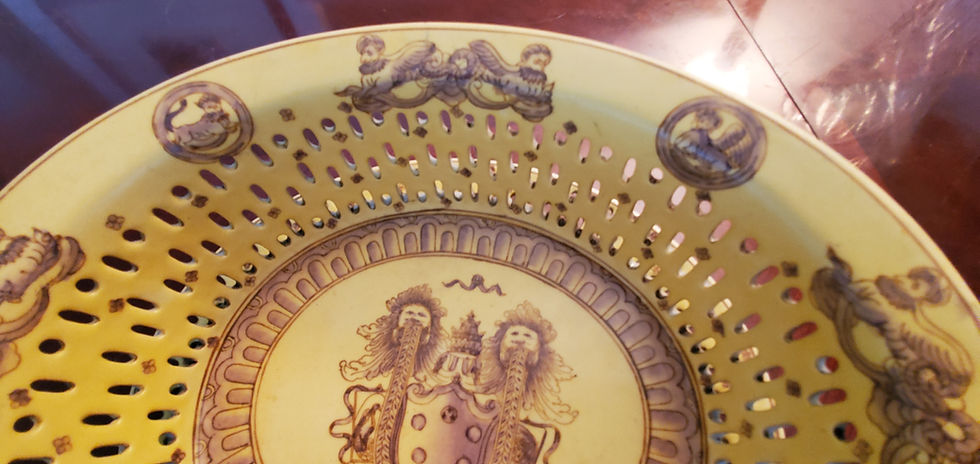 Thumbnail: ANTIQUE CHINESE JIAQING MARK AND PERIOD IMPERIAL RETICULATED FRUIT BOWL & PLATE