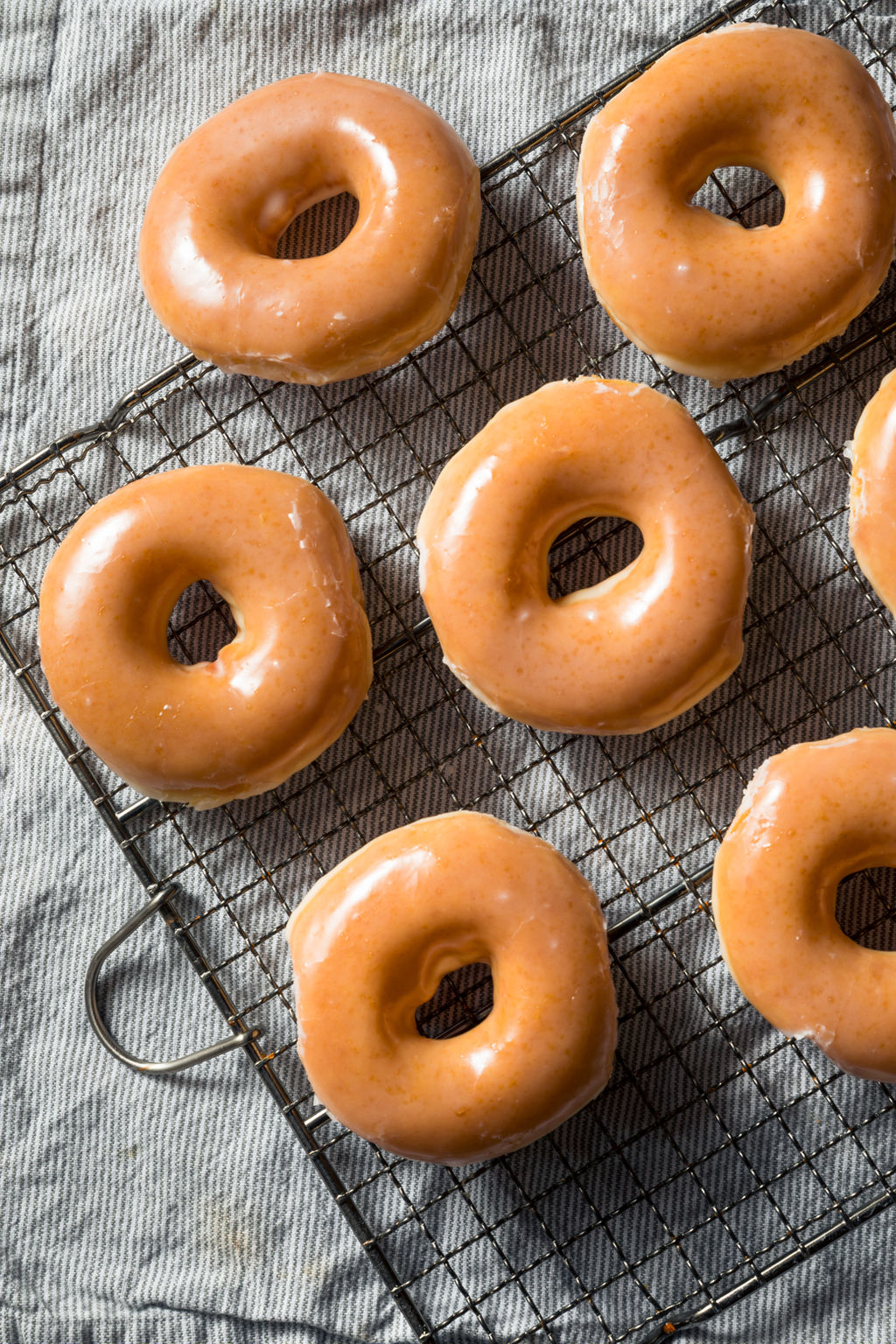 Baked Pumpkin Spice Coffee Donuts With Maple Glaze
