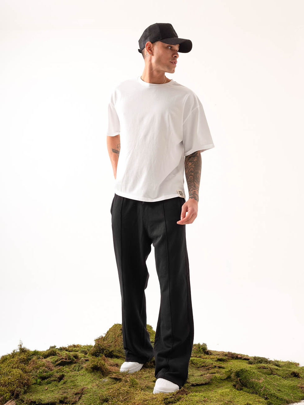 Thumbnail: Basic White Oversize Unisex T- shirt