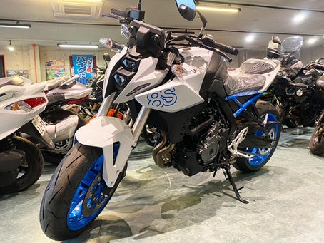 ニューモデルGSX-8S展示中です!