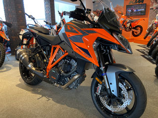 2022モデル ☆ 1290 SUPERDUKE GT ☆ 入荷!