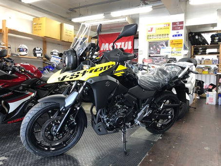 Vストローム250 新車 入荷しました!