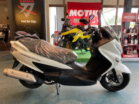  バーグマン200 新車・中古車展示中！