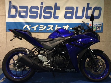YZF-R3展示中です!
