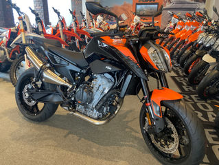 2021MY 890DUKE 京都店ラスト1台!