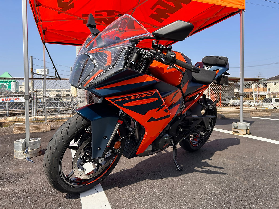KTM RC390 オレンジ ブラック カウル 持ち手 セット パワーパーツ RC390 カスタムご紹介‼️