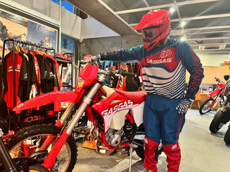 新作Troy Lee Designsコラボウェア☆彡