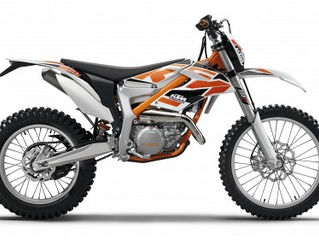 生産終了モデル FREERIDE250Rが再入荷されます!手に入れる最後のチャンス!