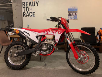 GASGAS EC250F カスタム!