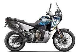 127139_MY23_HQV_Norden-901-Expedition_EU_90-Right.webp