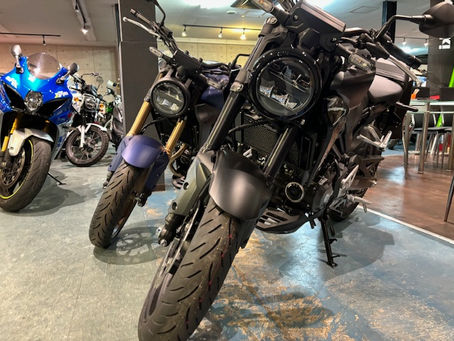 CB250R入荷しました♪